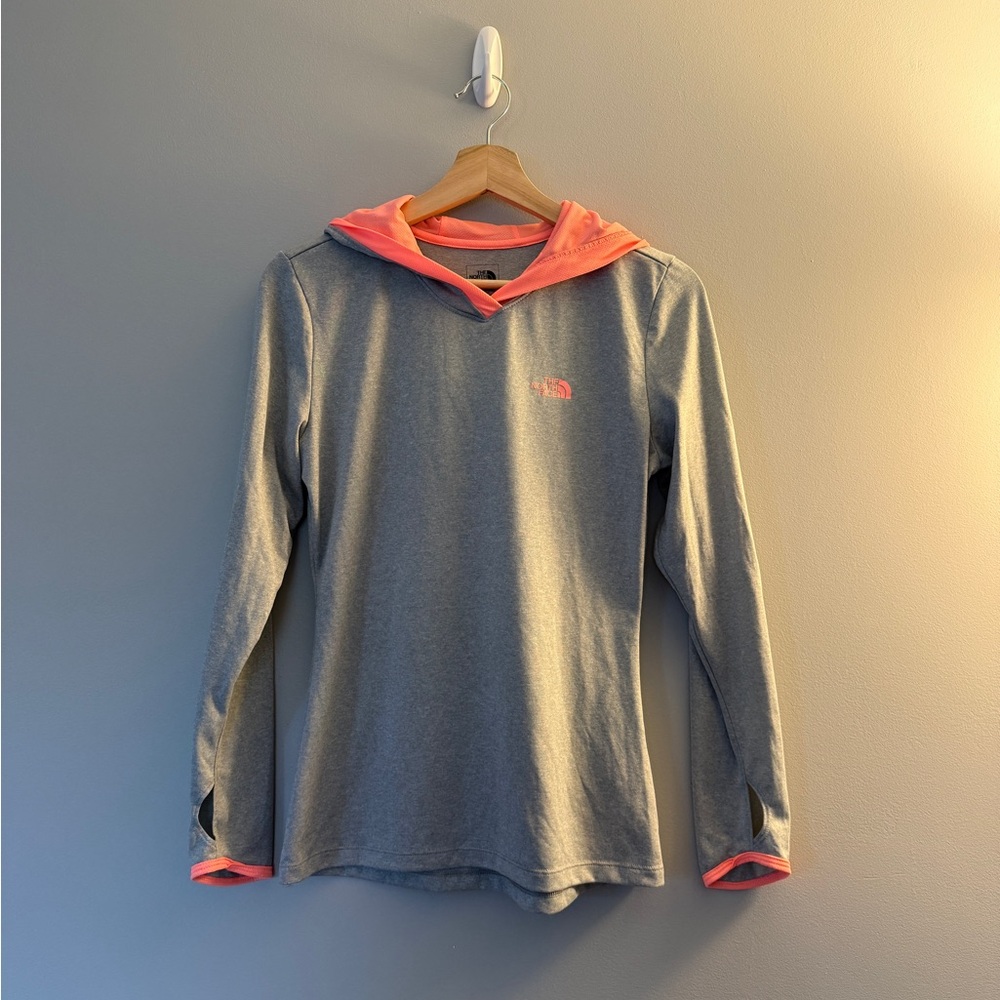 The North Face flash dry athletic hoodie small